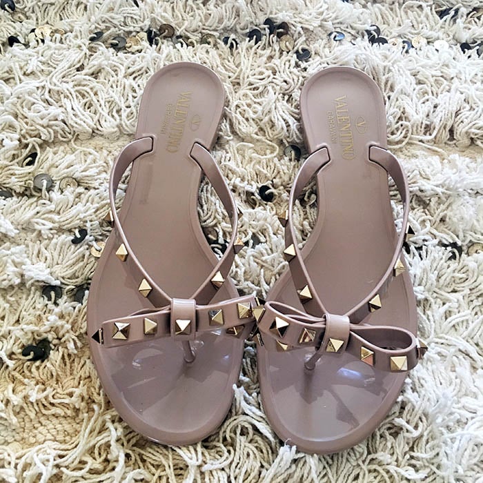 Style expert, Candie Anderson of the blog CandieAnderson.com shares the best shoes for spring! You'll adore the Valentino Rockstud flip flops in poudre.