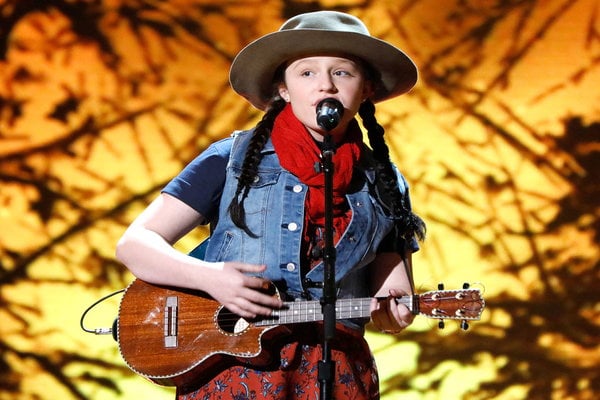 Mushukchasi bilan shampan ochadi Erkak 2 ayol porno rasmlar