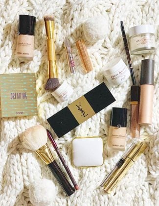 Journalist and blogger, Candace Rose Anderson of the website Candie Anderson has the scoop on 15 of the best beauty and makeup must haves for 2019.