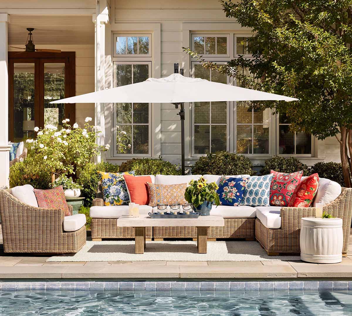 Pottery Barn Huntington Wicker 6-Piece Slope Arm Outdoor Sectional (127) Natural best wicker sectionals outdoor patio