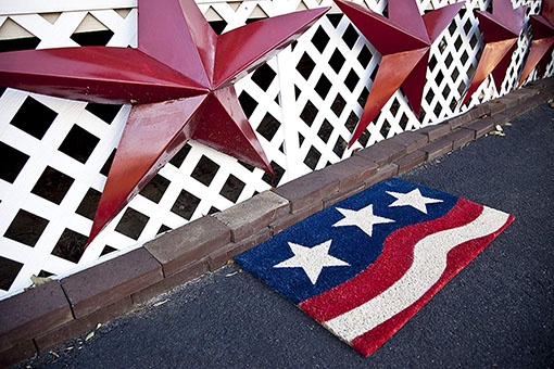 Entryways P970 Stars and Stripes Non-Slip Coconut Fiber Doormat red white blue 4th of july doormats