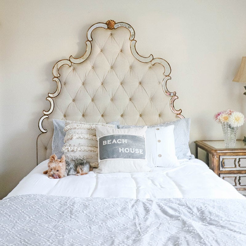 Lifestyle expert, influencer and blogger, Candie Anderson of candieanderson.com has the scoop on gorgeous chambray bedding for your bedroom! This stunning cost effective that her dog Francesca is lying on is from Walmart.