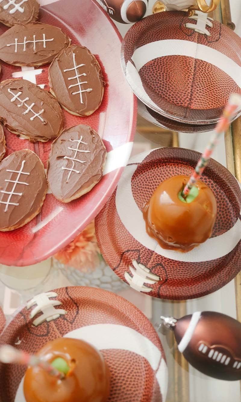 Lifestyle expert, journalist and blogger Candie Anderson has the scoop on the delicious caramel apples she and her mom made for her football dessert cart.