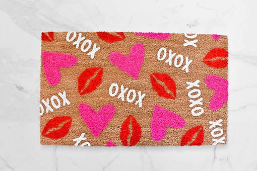 blackandwheatco XOXO Heart Lips Doormat valentines day doormats pink red