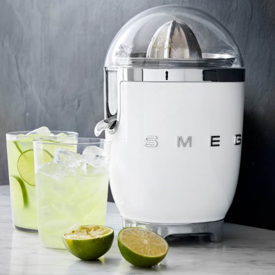 Smeg Citrus Juicer White kitchen gadgets