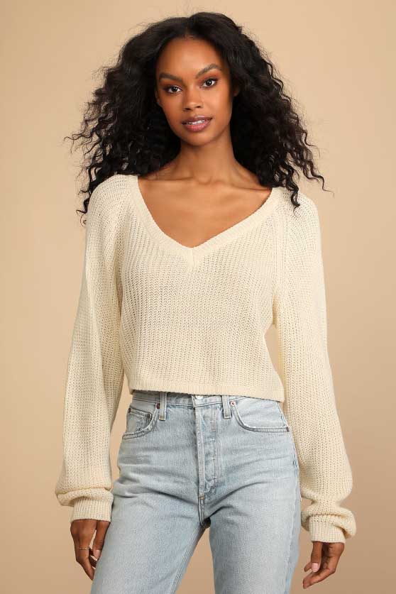 Lulus Fall is Calling Cream Knit V-Neck Cropped Sweater Cream sweaters