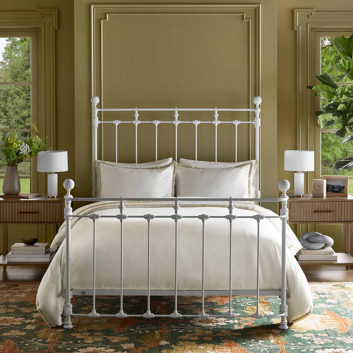 Williams Sonoma Home Edinburgh Iron Bed Matte White iron beds best