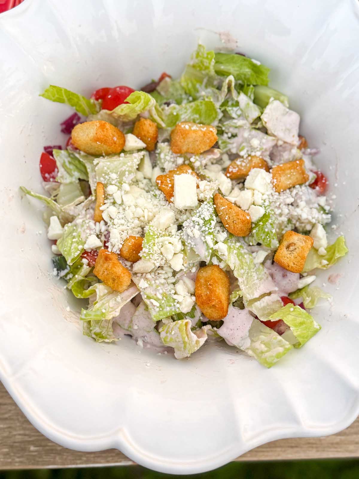 Entertaining expert, journalist and lifestyle blogger Candie Anderson of candieanderson.com shows how she made a delicious chopped green salad for Valentine's Day.