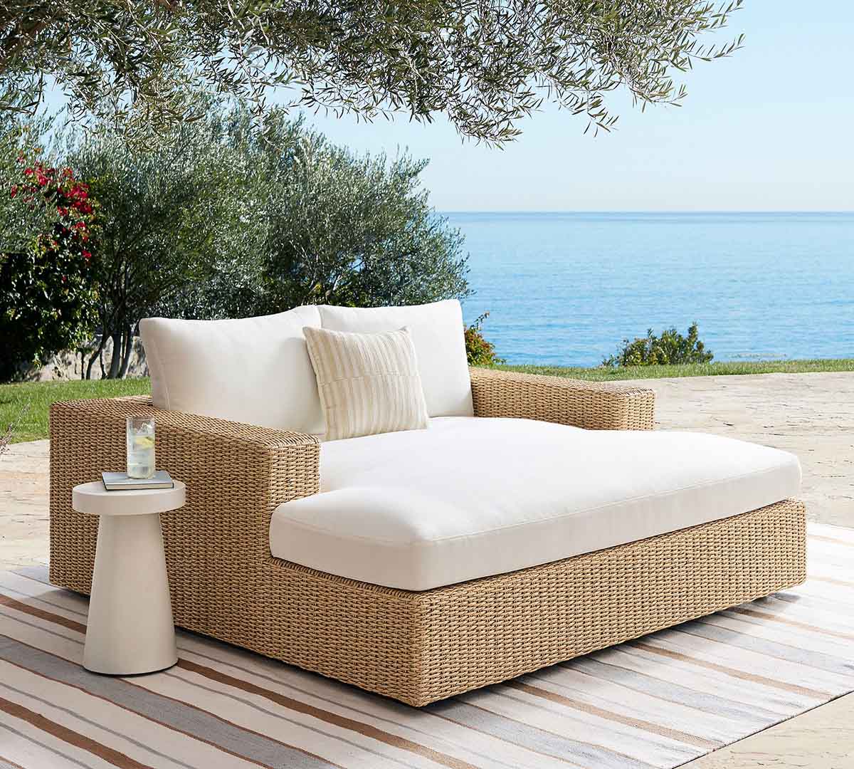 Pottery Barn Kostas Wicker Outdoor Daybed wicker outdoor daybeds