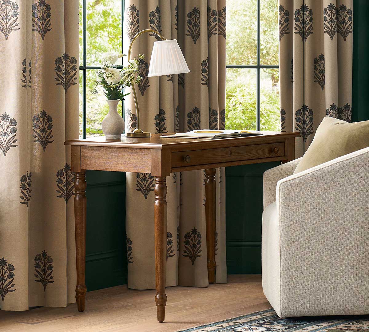 Pottery Barn Chris Loves Julia Modern Traditional Writing Desk (42) Light Roast best spindle desks