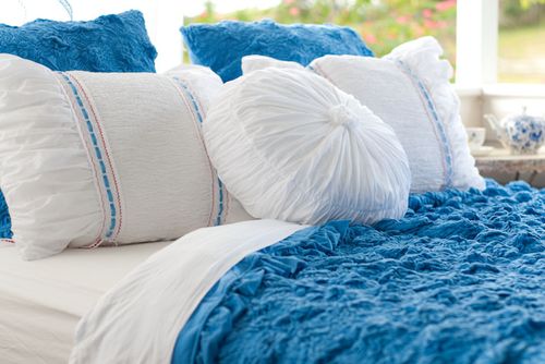 Cornflower lazybones bedding australia quilt detail
