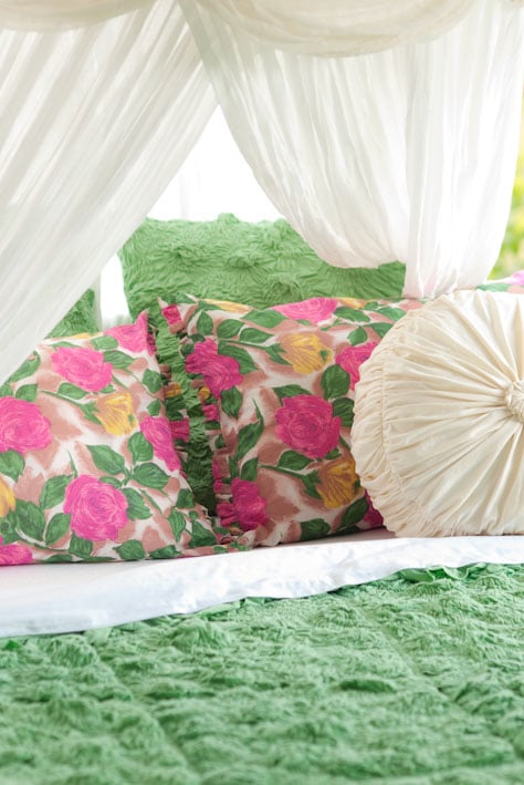 lazybones bedding Spearmint smocked quilt detail
