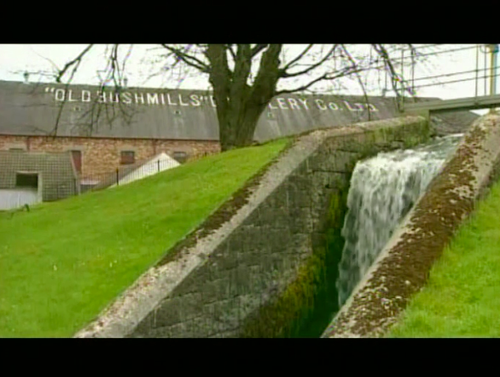 Waterfall Bushmills 